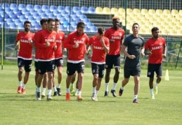 Yeni transferlerden Papy Djilobodji takımla birlikte antrenmana katıldı