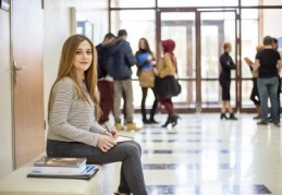 Yeni üniversite öğrencilerinin adaptasyonu sağlanacak