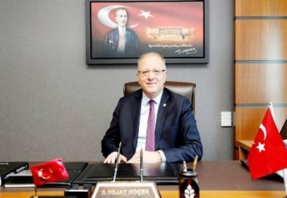 Yeni yılın tüm insanlığa huzur ve refah getirmesini diliyorum