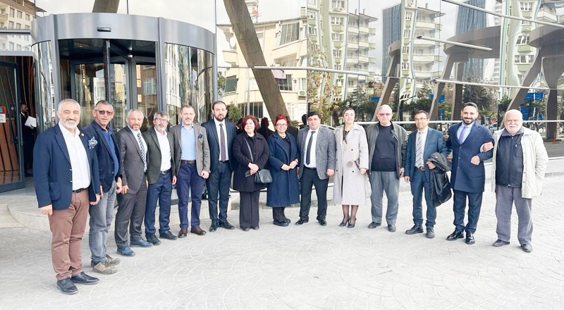 “Yerel basının da her anlamda gelişmesi kent adına önemli”