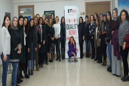 &#8220;Yerel Politikacılar için Toplumsal Cinsiyet Eşitliği&#8221; için bir araya geldiler
