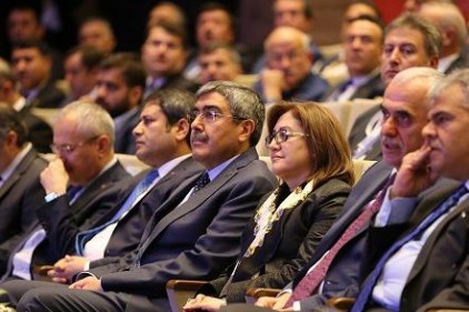Yerel yönetimler demokrasinin beşiğidir