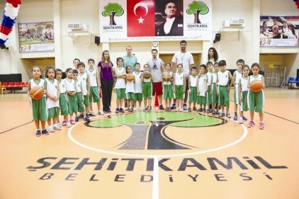 Yeşil siyahlılar potada 8 farklı ligde mücadele edecek
