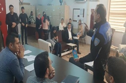 Yeşilvadi Anadolu Lisesi’nde 110 öğrenciye sosyal medya eğitimi