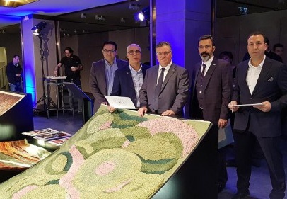 “Yetenekli gençler, halı sektörü için büyük kazanç”