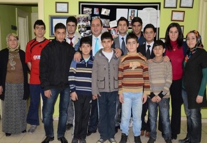 Yetiştiği kuruma sosyal hizmet uzmanı oldu