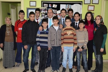 Yetiştiği kuruma sosyal hizmet uzmanı oldu