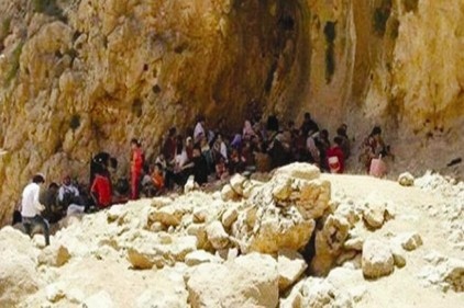 Yezidiler, IŞİD&#8217;den kaçıyor