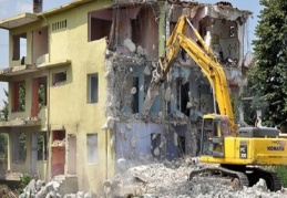 Yıkılacak kamu binaları belirlendi 
