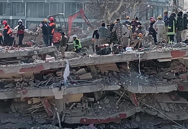Yıkılan binalara yönelik soruşturmada 21 kişi tutuklandı