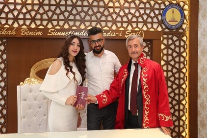 Yılın, 5 bininci nikahını kıydı
