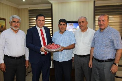 Yılın ilk mahsulü altınla ödüllendirildi