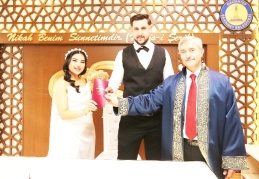 Yılın son nikahını kıydı