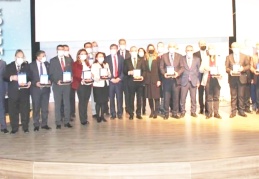 Yılın ticaret borsası ödülü GTB'nin
