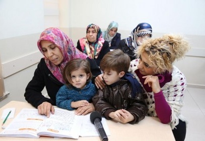 Yıllar sonra okuma-yazma imkanına kavuştular