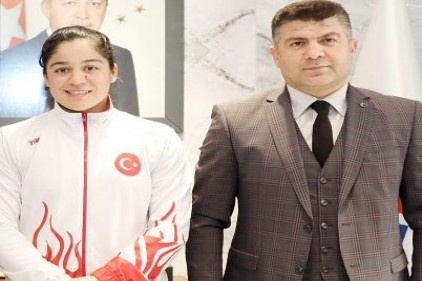 Yılmaz, Akdeniz Oyunları&#039;nda ikinci oldu
