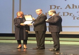 Yılmaz'a en iyi doktora tezi ödülü