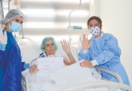 Yoğun bakımdan aşı olun çağrısı yaptı