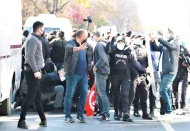 YÖK eylemine polis müdahalesi: Öğrenciler gözaltına alındı