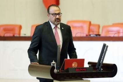 Yoklama kaçağı olunca üniversiteye giremeyecekler