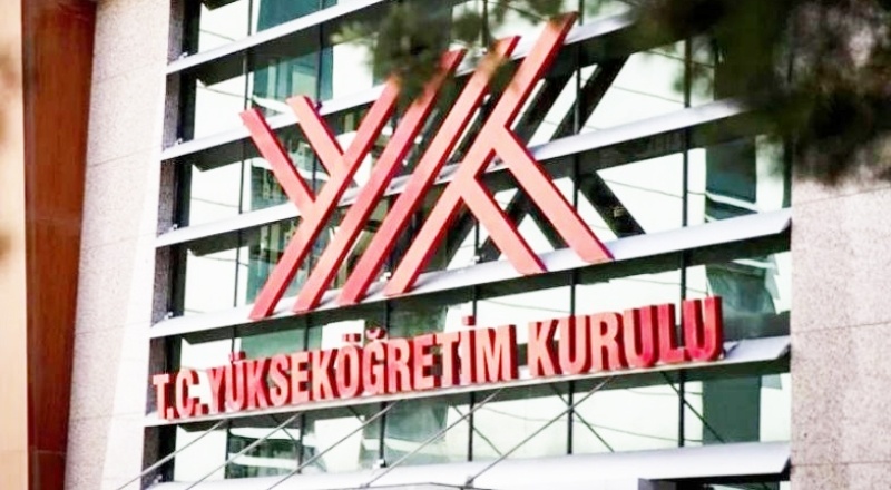 YÖK'te başkan vekilleri görevinden ayrıldı