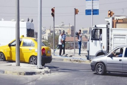 Yol kenarında unutulan tüp polisi alarma geçirdi