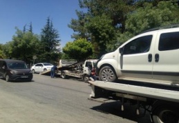 Yol kenarındaki araçlar toplatıldı