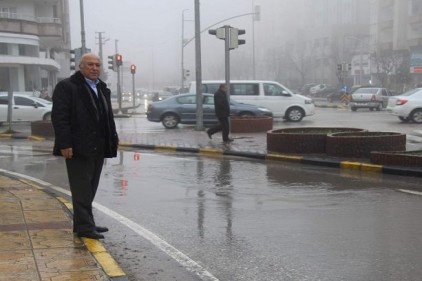 Yol ve kaldırımlar vatandaşın rahatına uygun yapılmalı