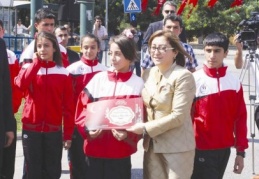 Yol yarışlarının ödülleri verildi