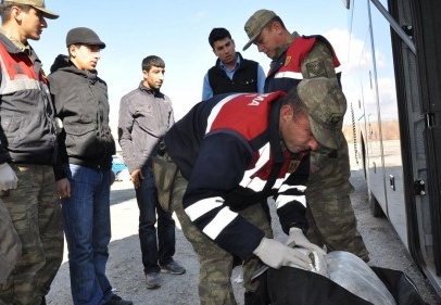 Yolcular esrarsız yola çıkmıyor