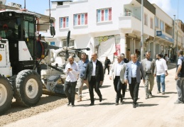 Yolların asfaltının kısa sürede yapılması gerek