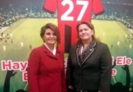 Yönetimde iki kadın var