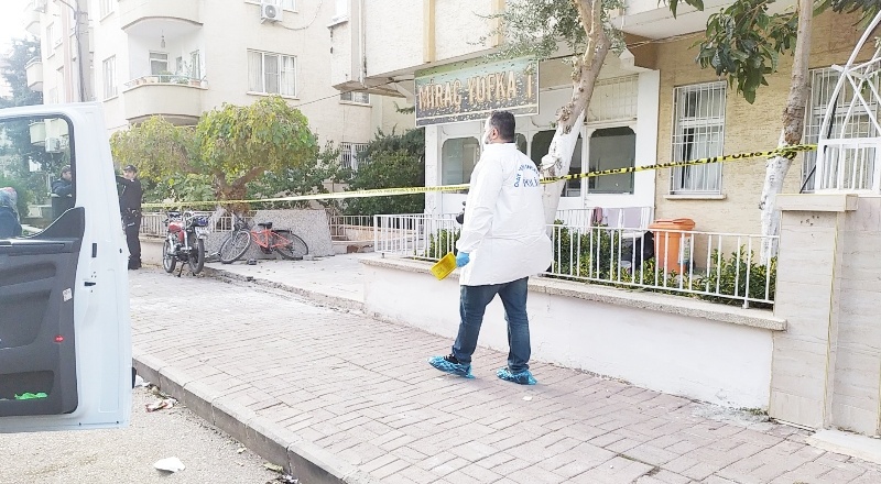 Yufkacı esnafının bıçaklı kavgasında 1'i ağır 3 kişi yaralandı