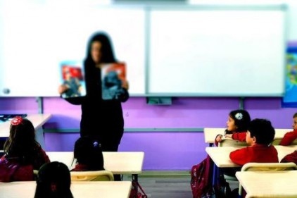 Yüksek öğrenim görenlerin istihdamında son 10 yılda yüzde 6 düşüş yaşandı