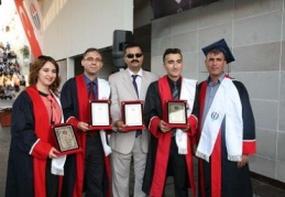 Yüksekokulu öğrencileri mezuniyet töreni düzenledi 