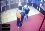 Yumruk darbesiyle öldü