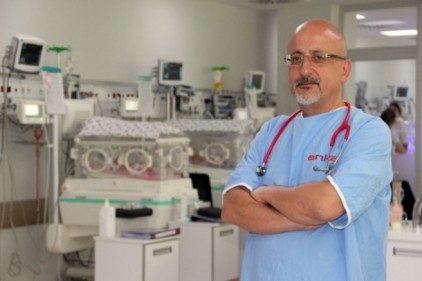Yumuşak yatak, ani bebek ölümü riskini beş kat artırıyor