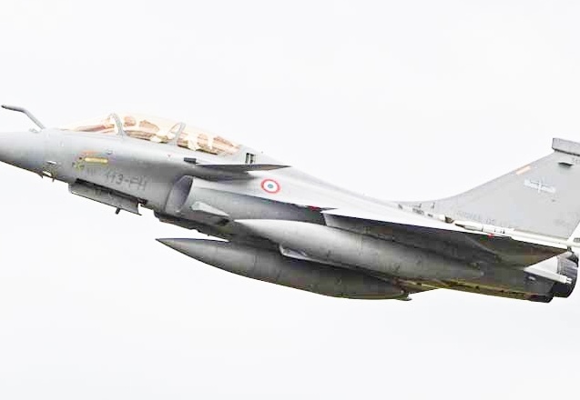 Yunanistan, Fransa'dan 18 Rafale savaş uçağı satın almak için anlaşma imzaladı