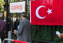 Yurt dışı ve gümrüklerde sandıklar 27 Nisan'da kuruluyor