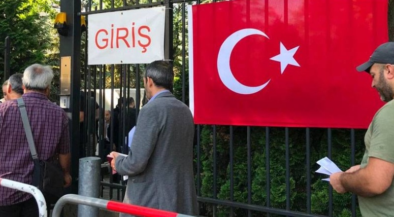 Yurt dışı ve gümrüklerde sandıklar 27 Nisan'da kuruluyor
