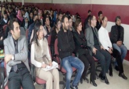 Yurt dışında ücretsiz dil eğitimi fırsatları anlatıldı