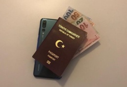 Yurt dışından getirilen telefon harcı 170 TL’den 500 TL’ye çıktı 