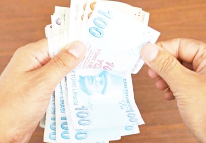 Yurttaşın yüzde 30-44’ünün gelirleri azalırken yüzde 42.7’sinin borçları arttı