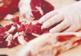 Yurttaşlar Et ve Süt Kurumu'ndan 'ucuz et' alabilmek için kuyruğa giriyor