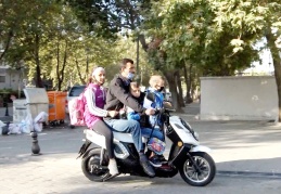 Yüz yüze eğitimin ikinci aşaması tehlikeli yolculukla başladı