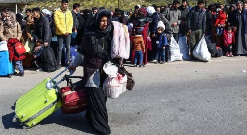 Yüzlerce Suriyeli, deprem sonrası Suriye’ye gitti