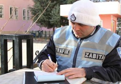 Zabıta ekipleri, okul servislerini denetledi