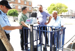 Zabıtalar iş başında