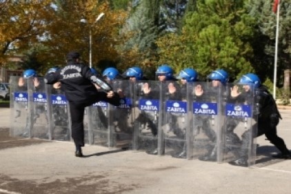 Zabıtaya &#039;&#039;Toplumsal olaylara müdahale&#039;&#039; eğitimi verildi