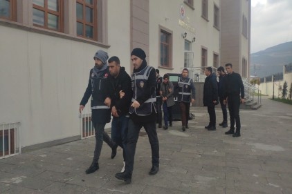 Zehir tacirlerine şafak operasyonu